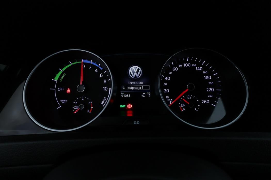 VOLKSWAGEN Golf 2020