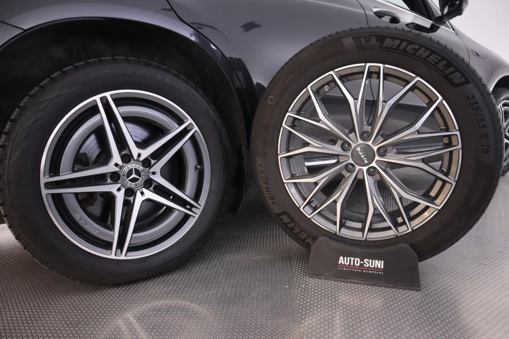 MERCEDES-BENZ EQC 2022