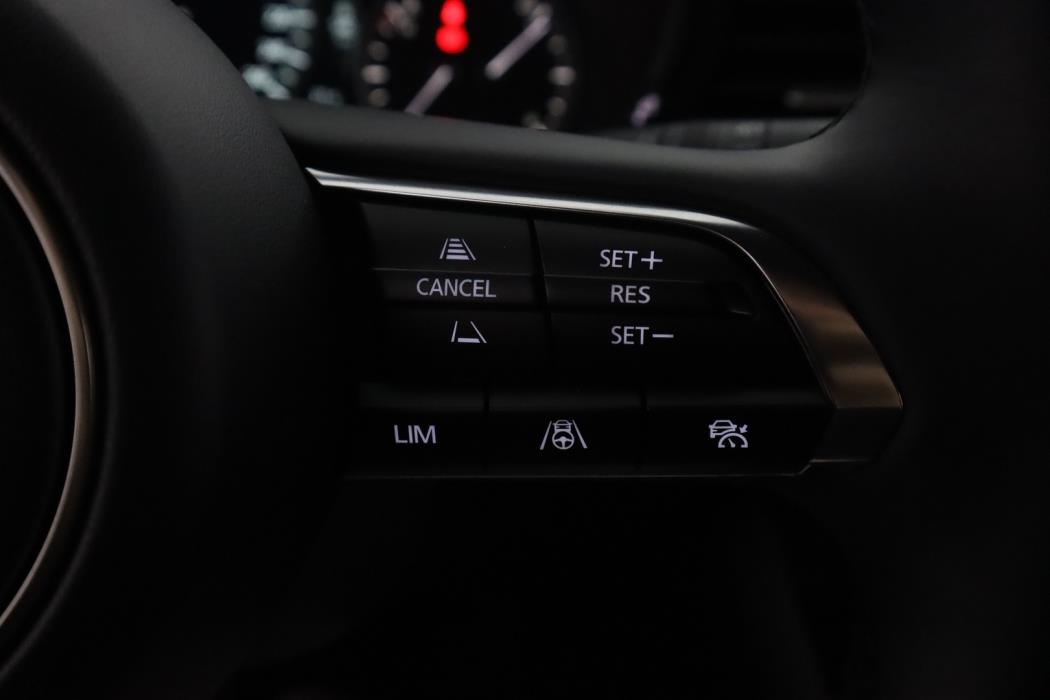 MAZDA 3 2026