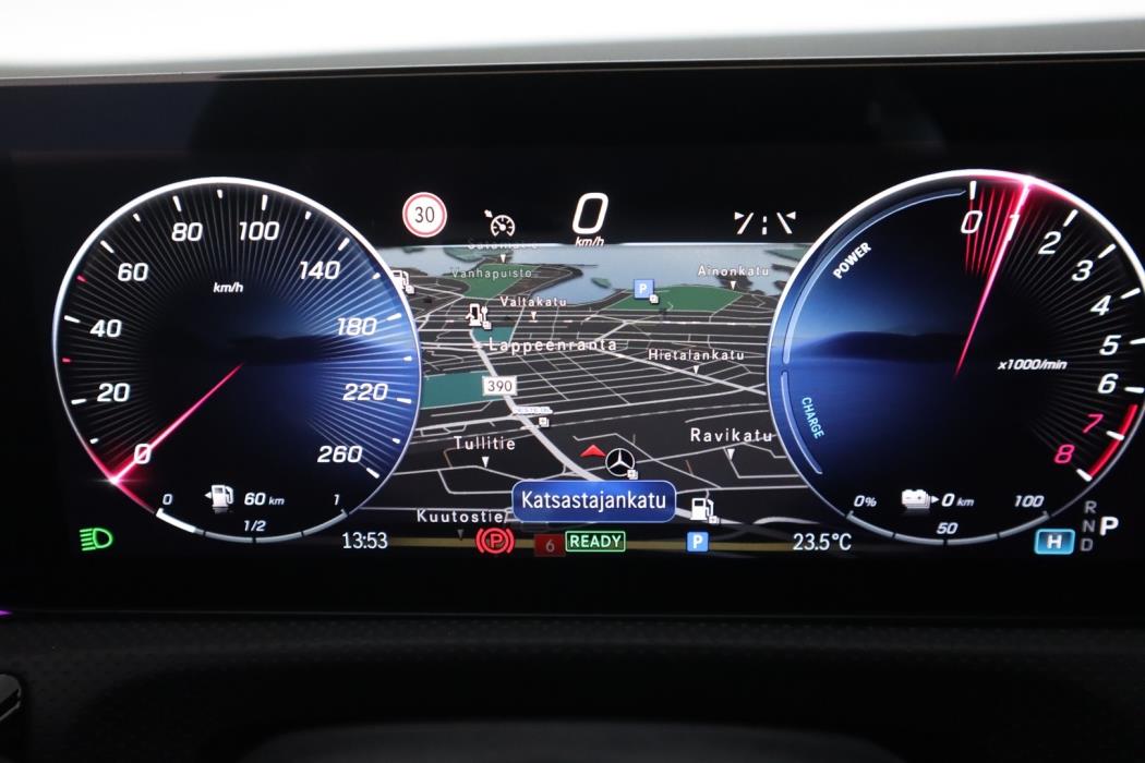 MERCEDES-BENZ CLA 2024