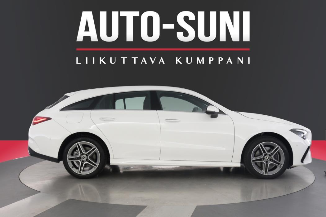 MERCEDES-BENZ CLA 2024