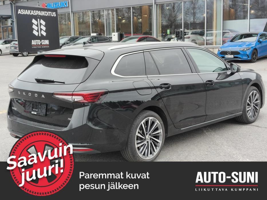 SKODA Superb 2025