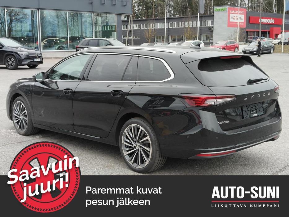 SKODA Superb 2025