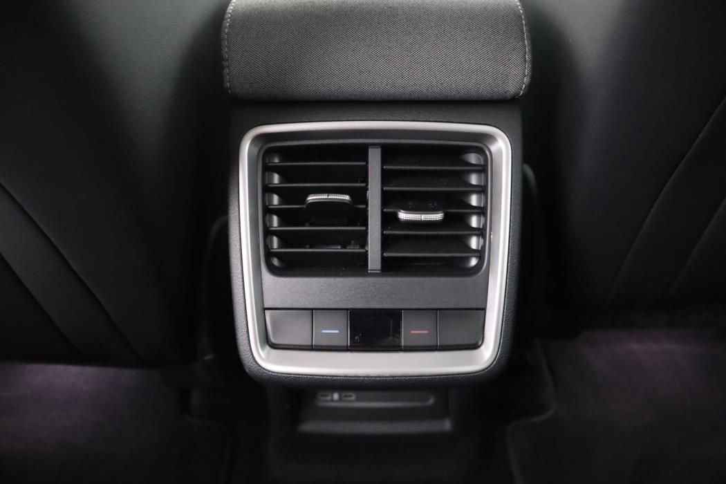 SKODA Enyaq 2026