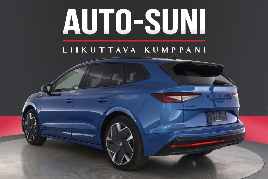 SKODA Enyaq 2025