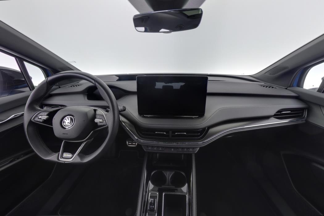 SKODA Enyaq 2025