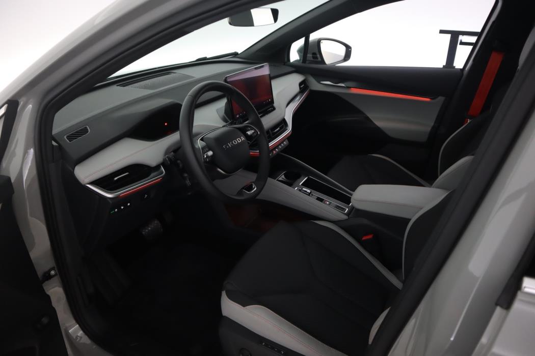 SKODA Enyaq 2026
