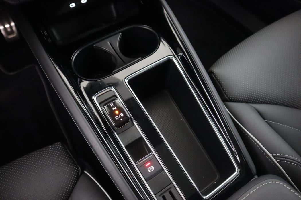 SKODA Enyaq 2024