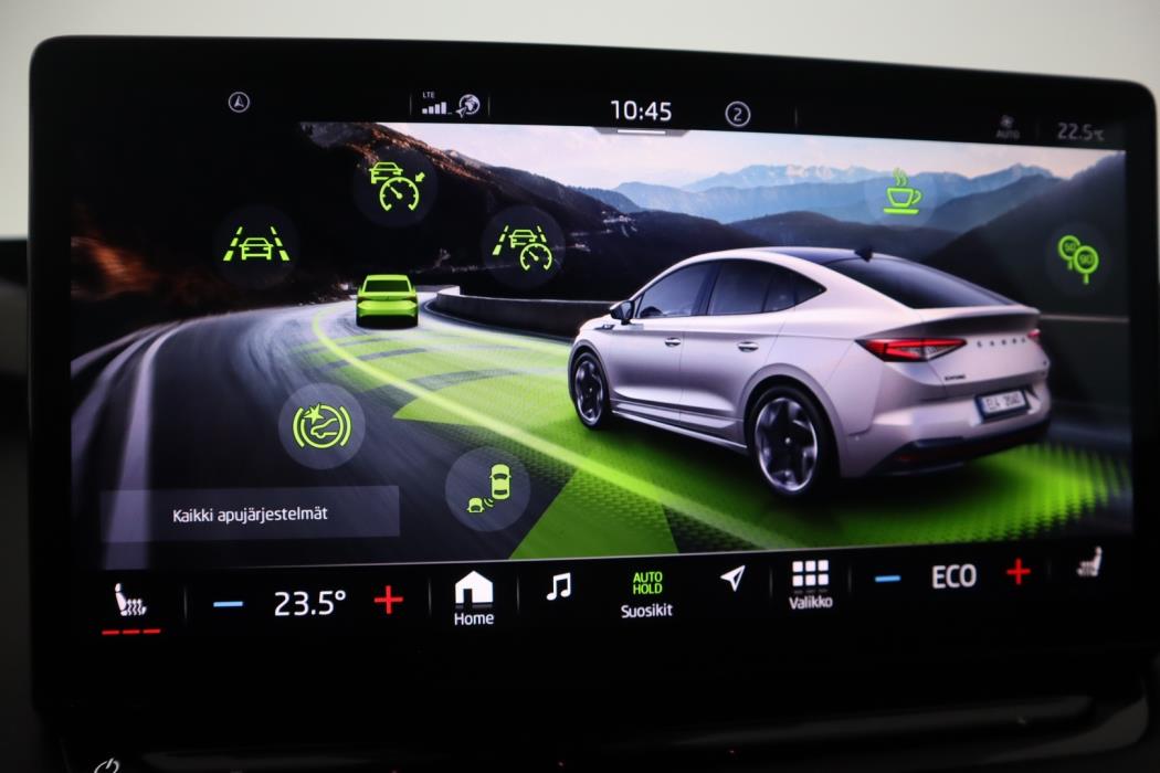 SKODA Enyaq 2024