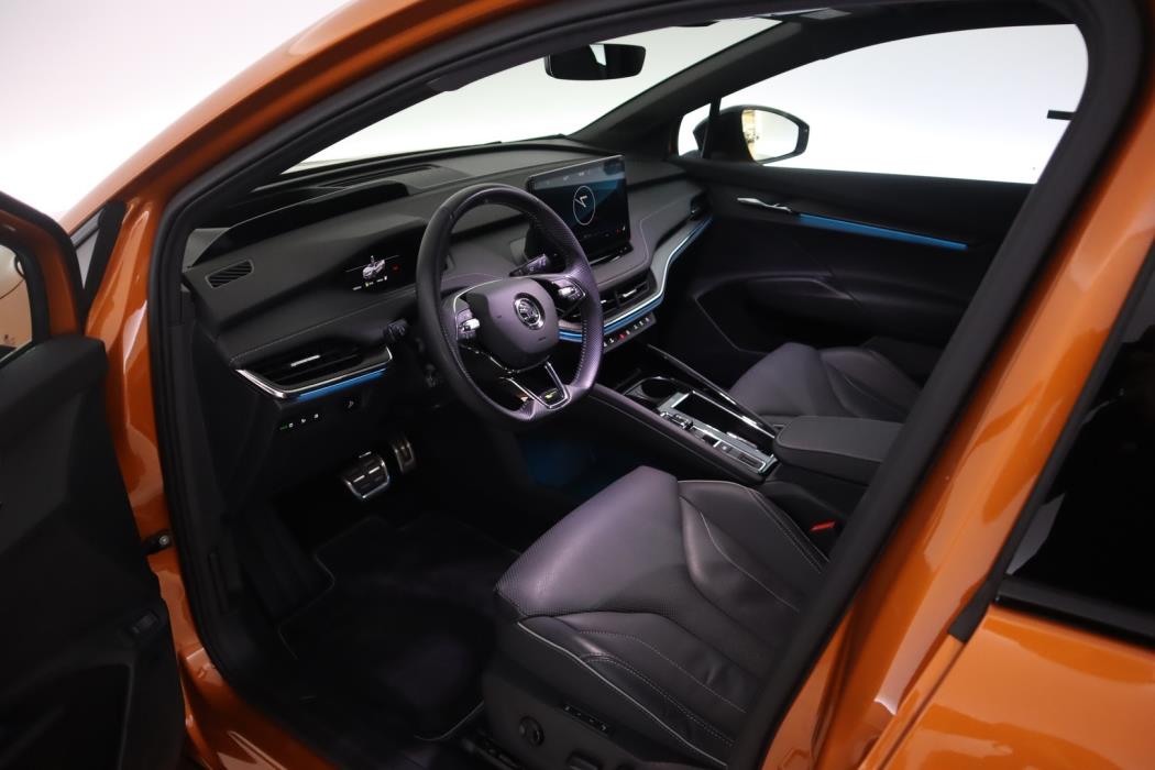 SKODA Enyaq 2024