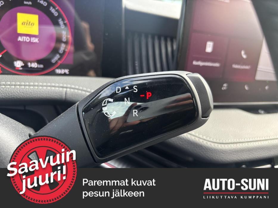 SKODA Superb 2025