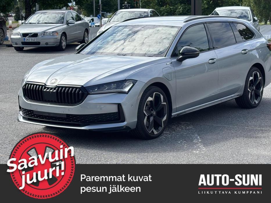 SKODA Superb 2025