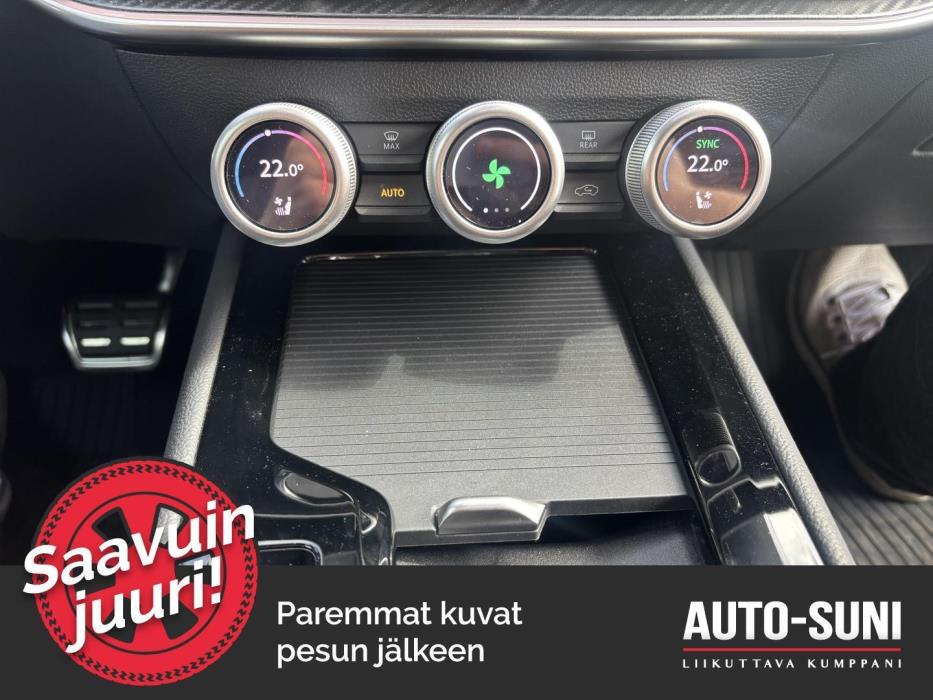 SKODA Superb 2025
