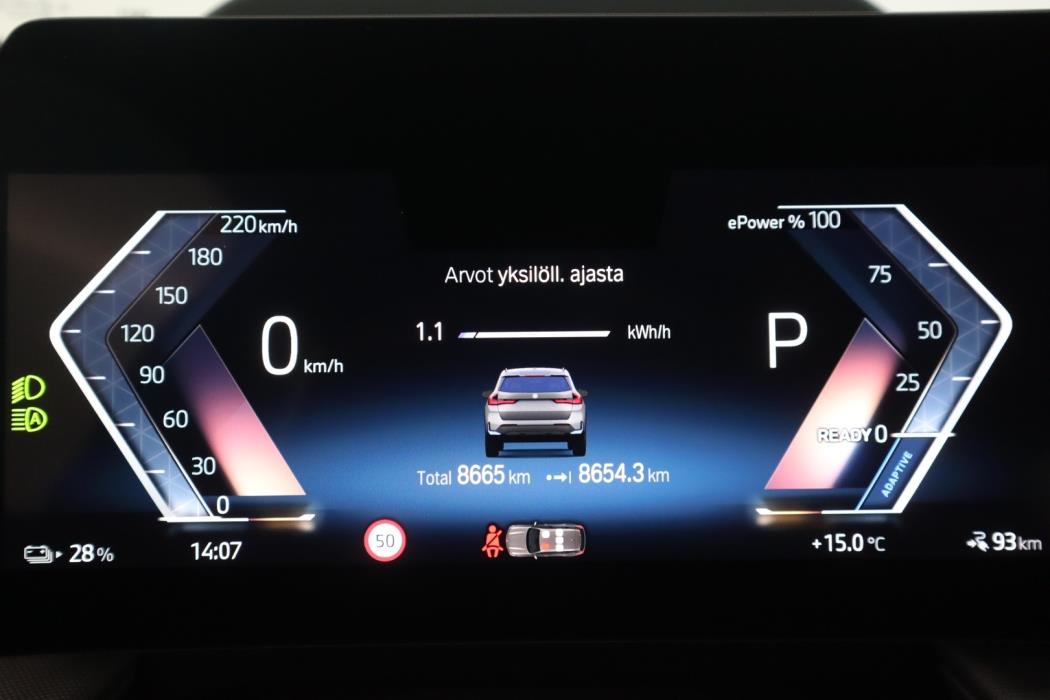 BMW iX1 2023