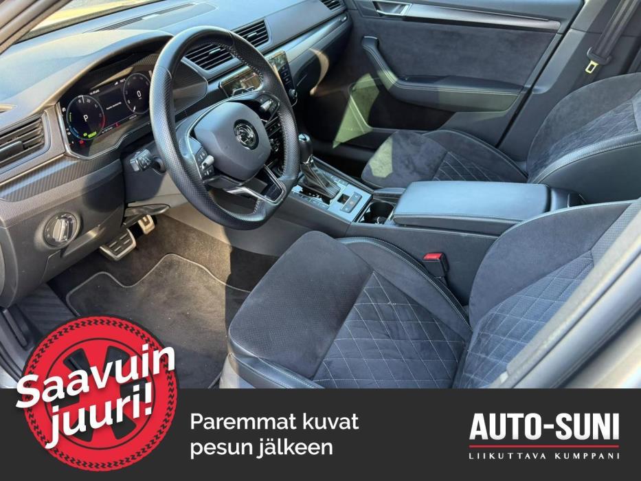 SKODA Superb 2023