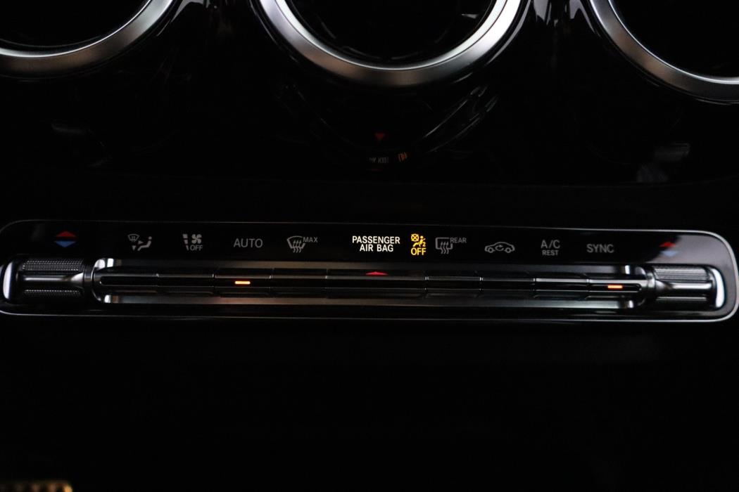 MERCEDES-BENZ B 2019
