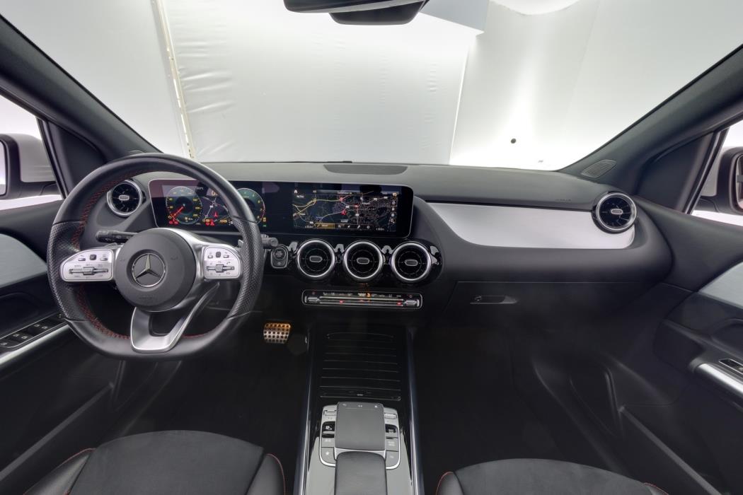 MERCEDES-BENZ B 2019