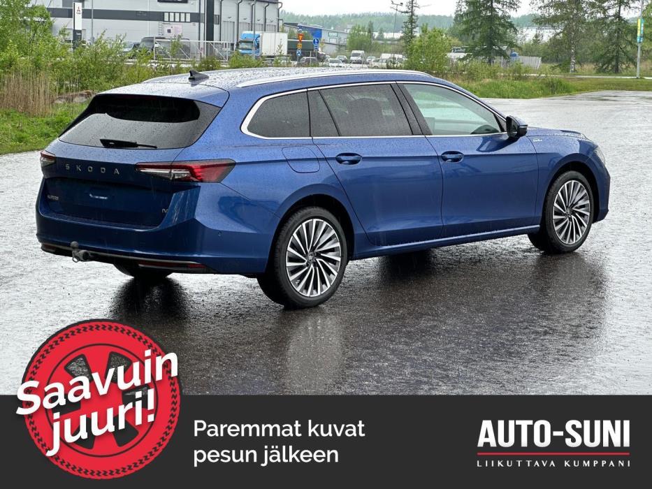 SKODA Superb 2025