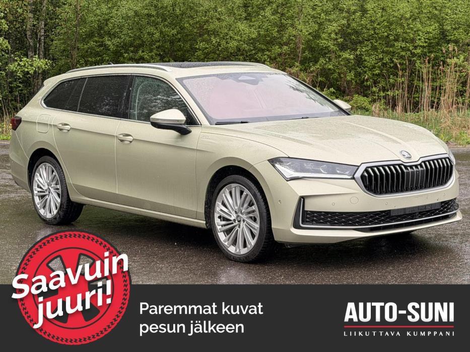 SKODA Superb 2025