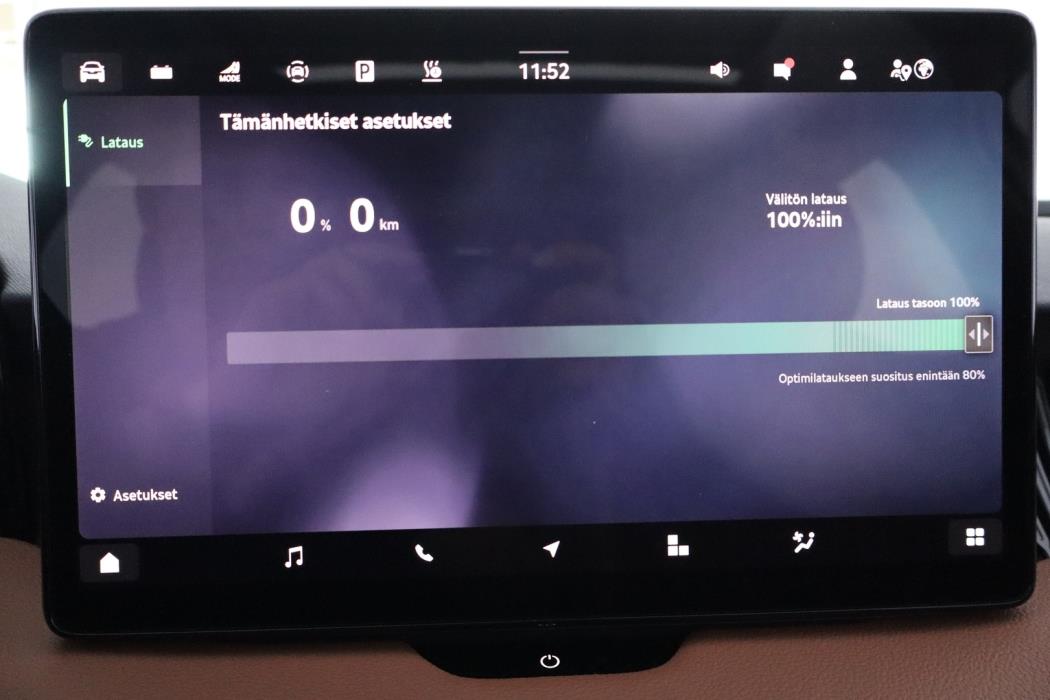 SKODA Superb 2025