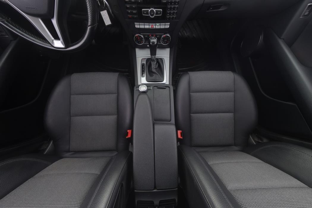 MERCEDES-BENZ C 2014