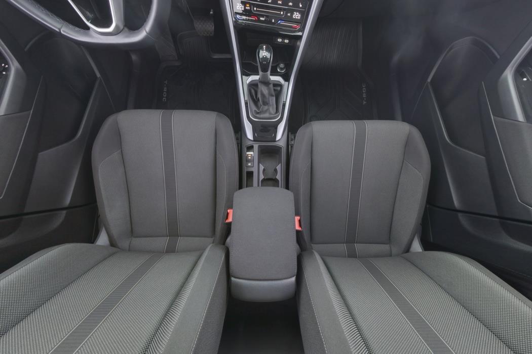 VOLKSWAGEN T-Roc 2023