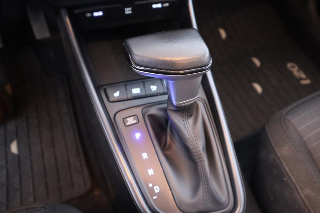 HYUNDAI i20 Hatchback 2023