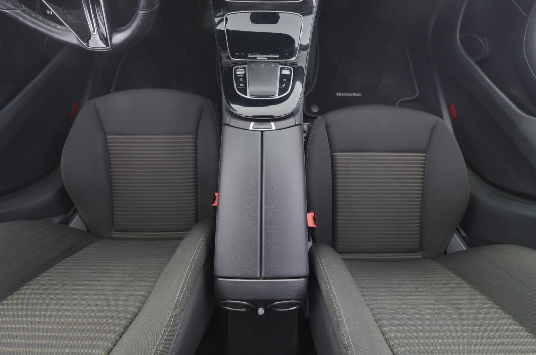 MERCEDES-BENZ E 2020