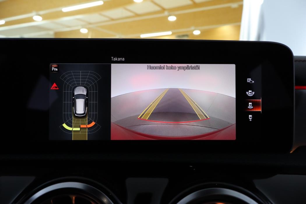 MERCEDES-BENZ CLA 2020