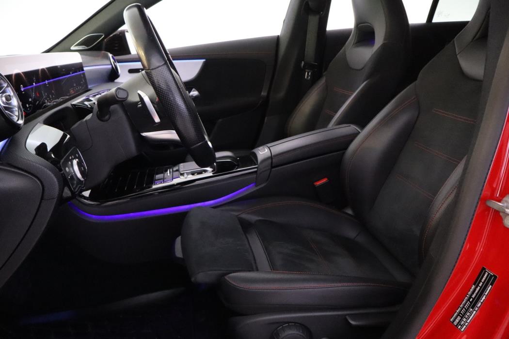 MERCEDES-BENZ CLA 2020