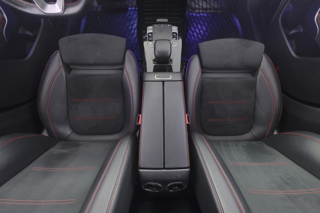 MERCEDES-BENZ CLA 2020