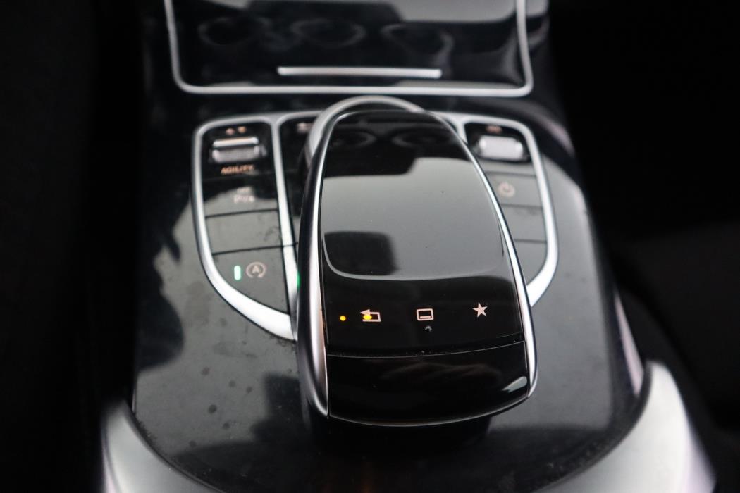 MERCEDES-BENZ C 2015