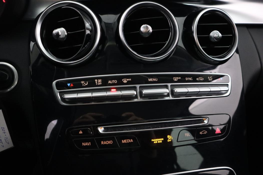 MERCEDES-BENZ C 2015