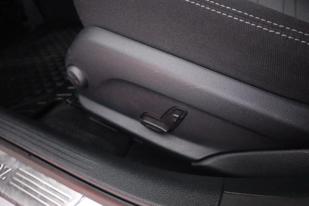 MERCEDES-BENZ C 2015