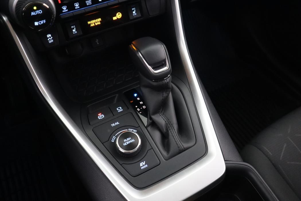 TOYOTA RAV4 2022