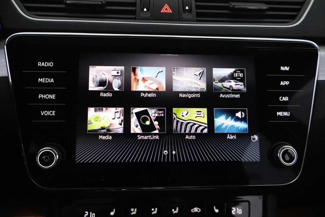 SKODA Superb 2022