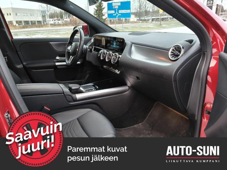 MERCEDES-BENZ EQA 2023