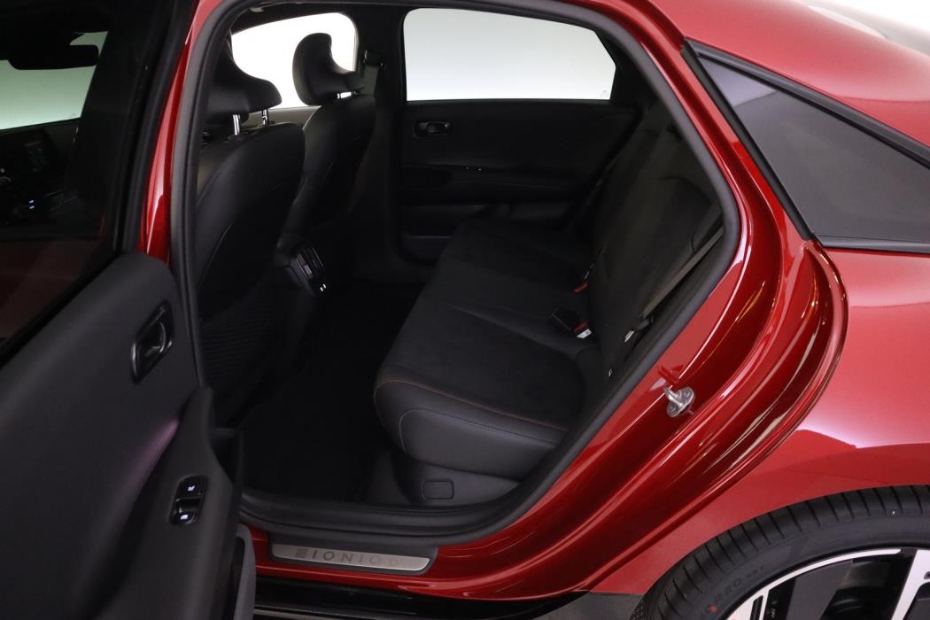 HYUNDAI IONIQ 6 2026