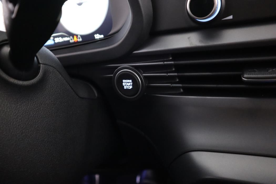 HYUNDAI BAYON CROSS 2025