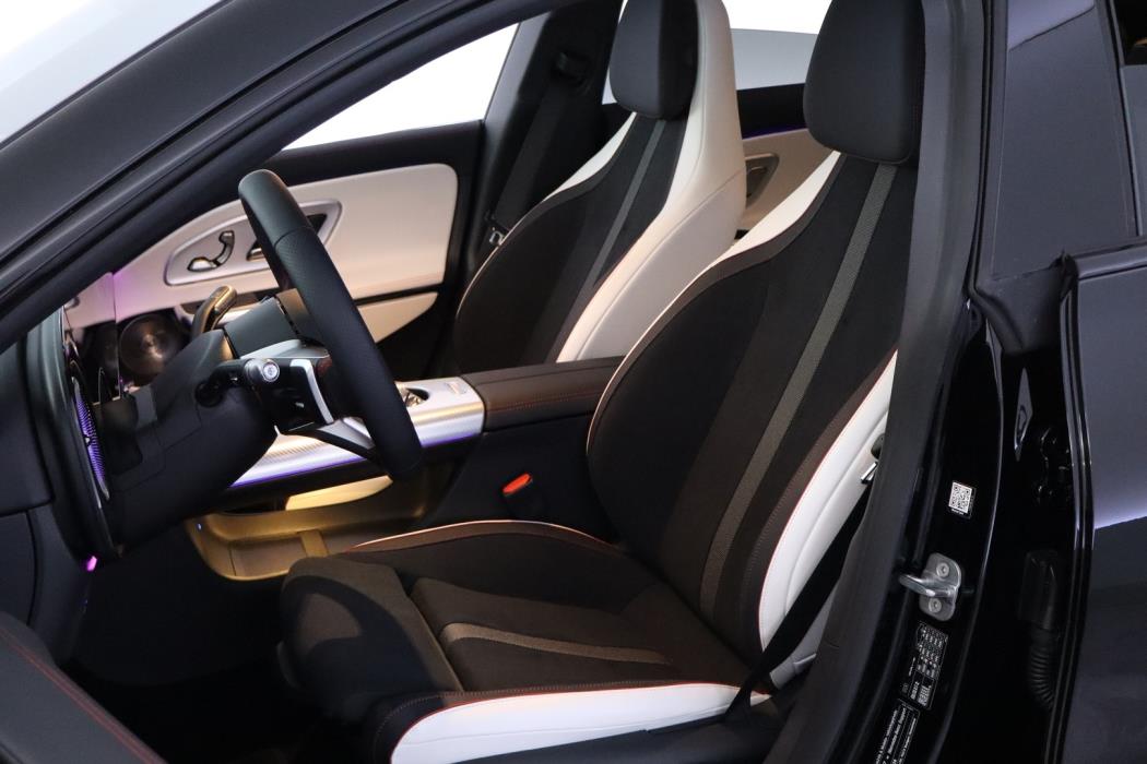 MERCEDES-BENZ CLA 2026