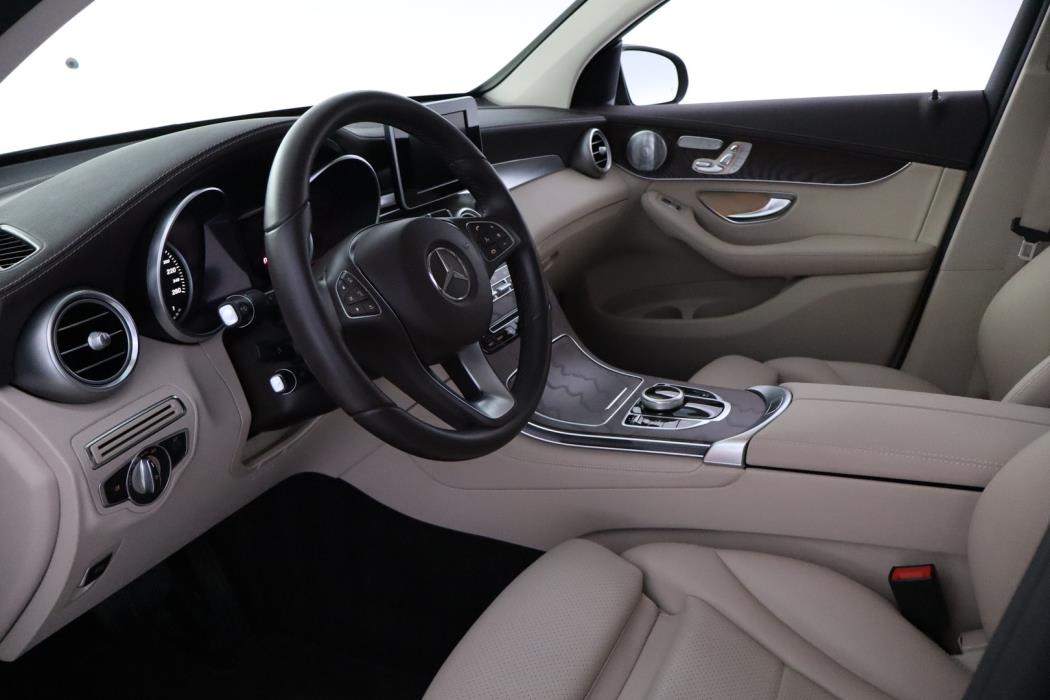 MERCEDES-BENZ GLC 2018