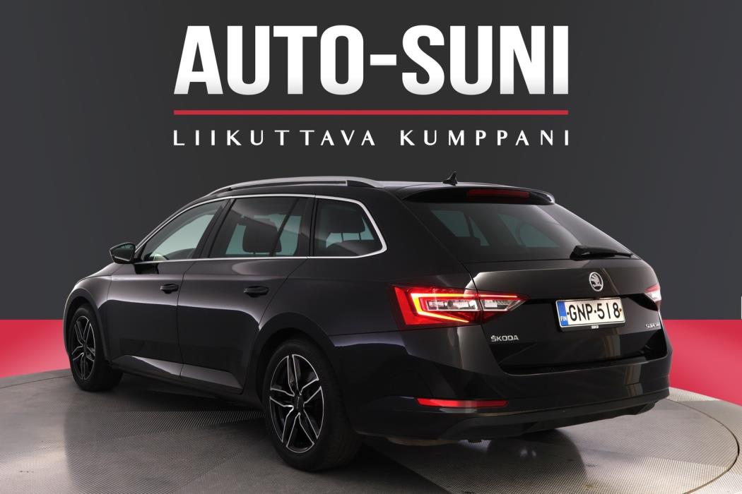 SKODA Superb 2016