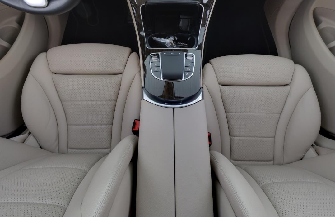 MERCEDES-BENZ GLC 2020