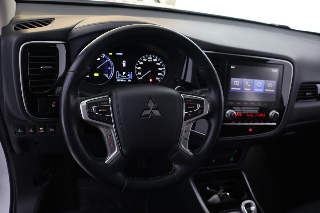 MITSUBISHI Outlander PHEV 2019