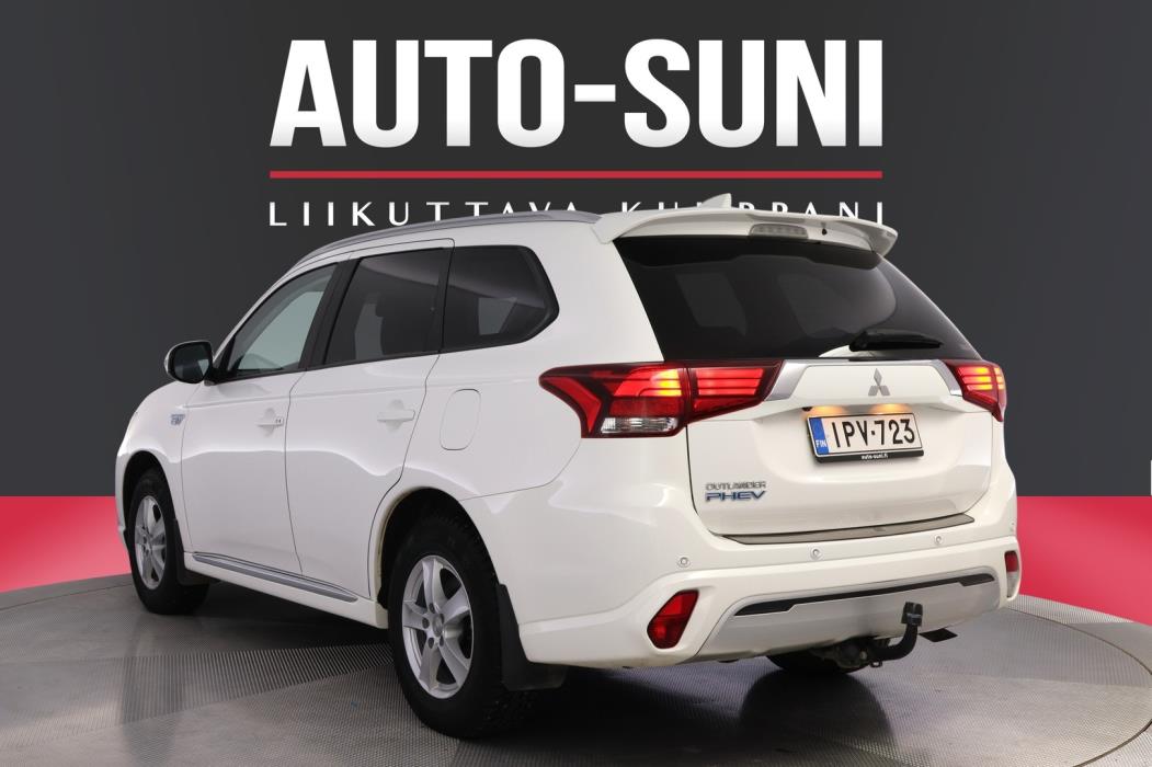 MITSUBISHI Outlander PHEV 2019