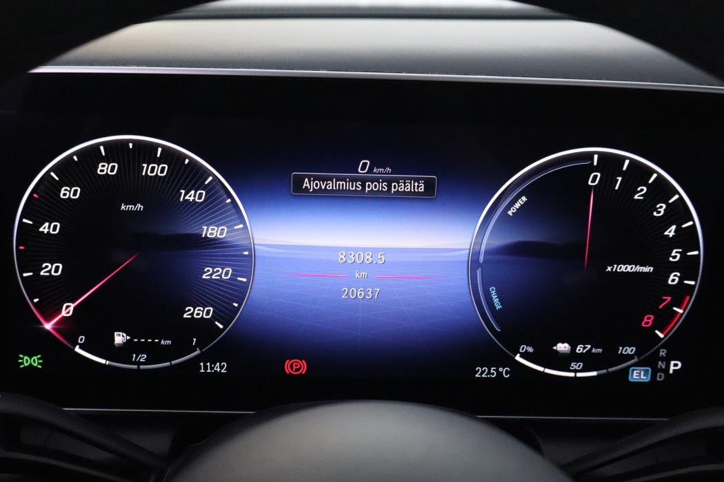 MERCEDES-BENZ GLC 2023