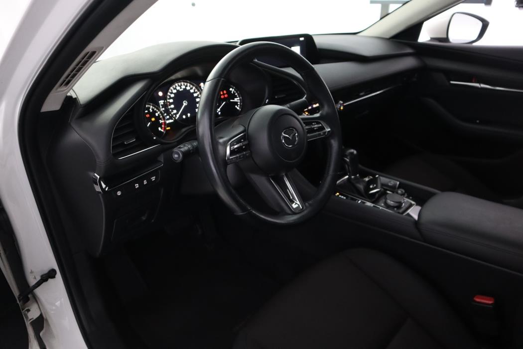 MAZDA 3 2020