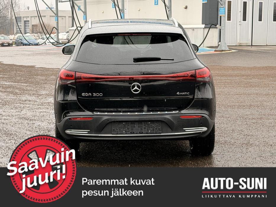 MERCEDES-BENZ EQA 2024