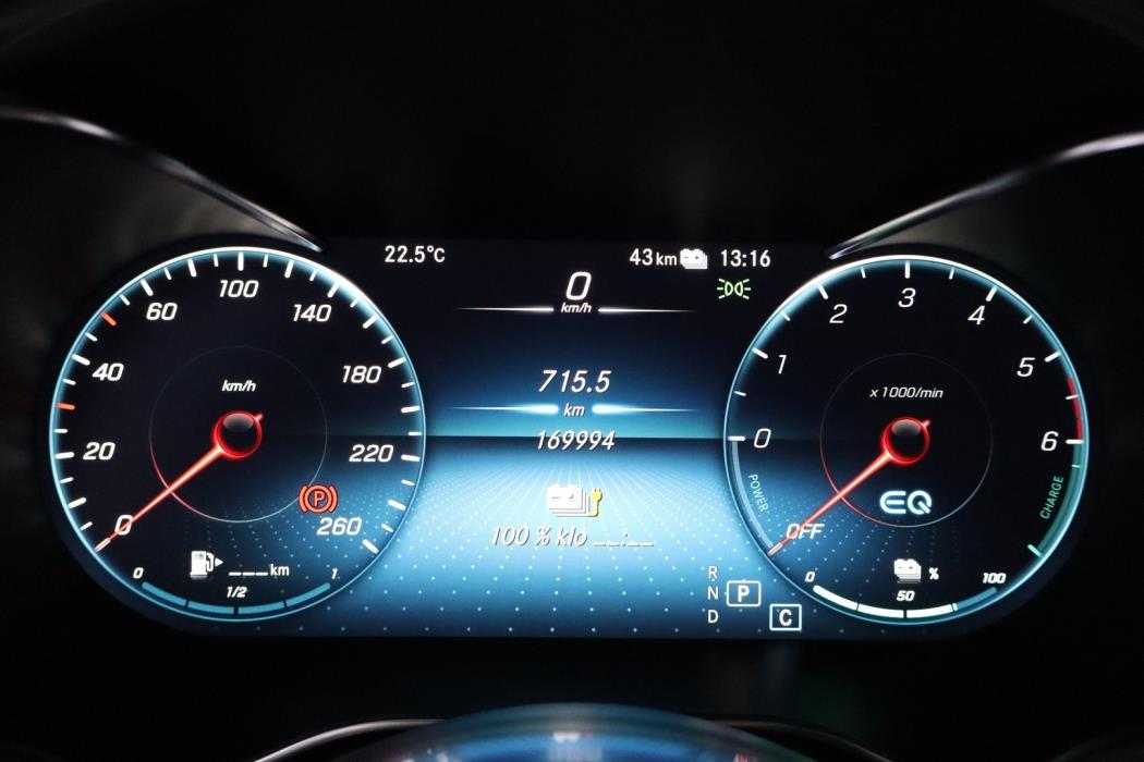 MERCEDES-BENZ GLC 2020