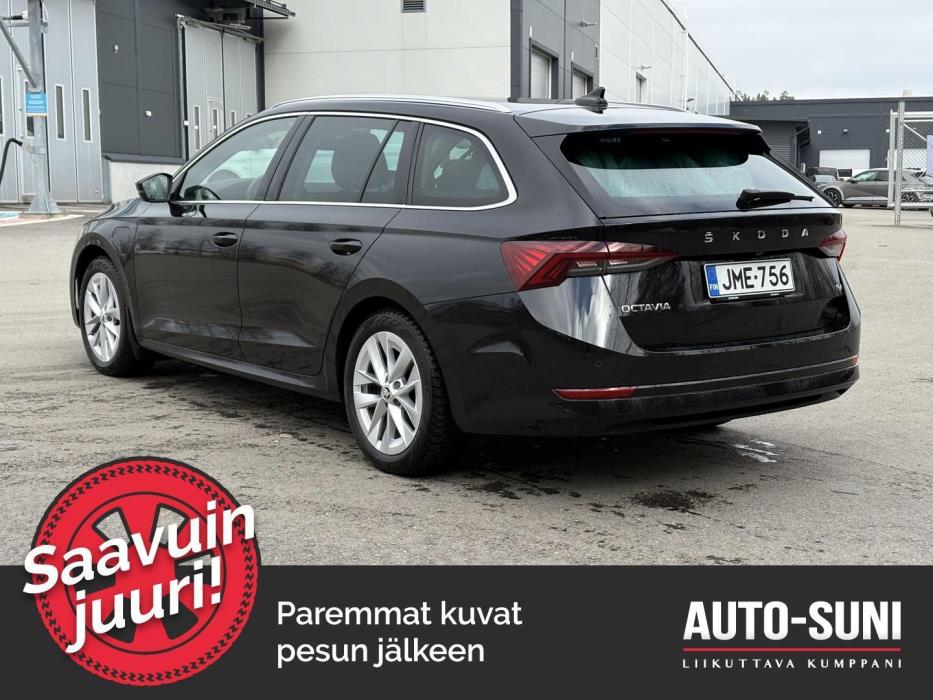 SKODA Octavia 2021